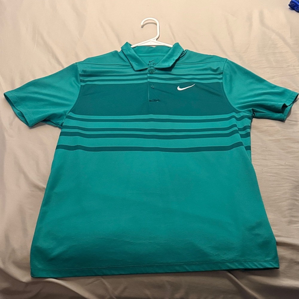 Nike Standard Fit Golf Polo